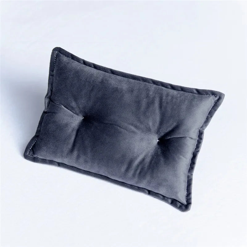 Velvet Dreams: Mini Baby Pillow Mat for Newborn Photography 🌟📸👶 - The Little Big Store