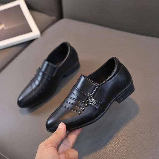 Stride in Style: Boys' Leather Loafers for Every Occasion! 👞🎩✨