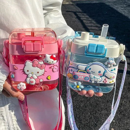 600ml Clear Plastic Water Bottle: Hello Kitty, Kuromi & Cinnamoroll with Straw