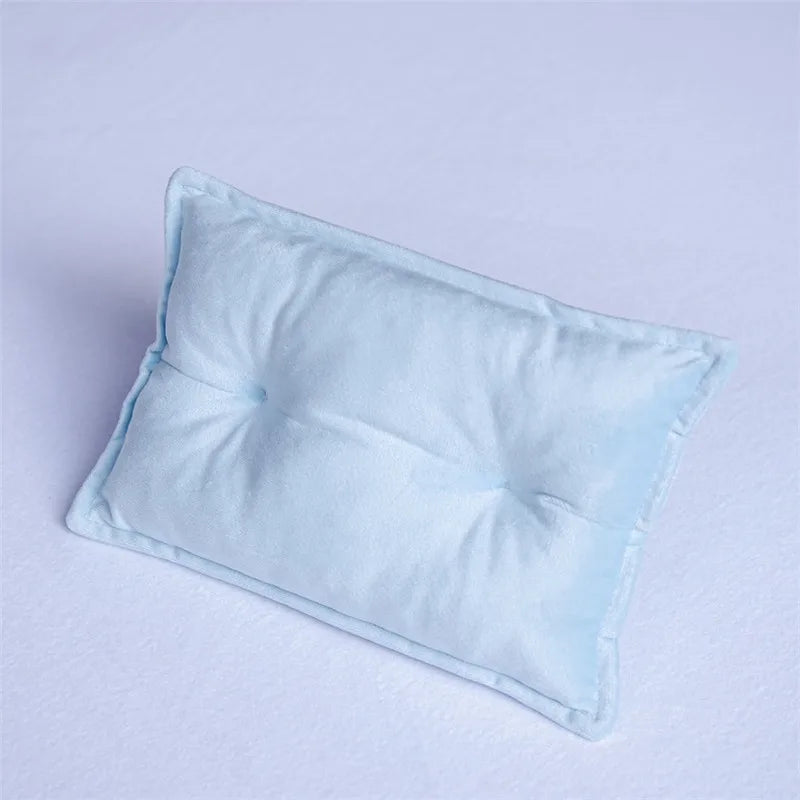Velvet Dreams: Mini Baby Pillow Mat for Newborn Photography 🌟📸👶 - The Little Big Store
