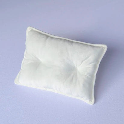 Velvet Dreams: Mini Baby Pillow Mat for Newborn Photography 🌟📸👶 - The Little Big Store