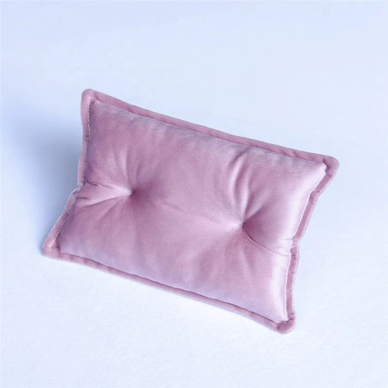 Velvet Dreams: Mini Baby Pillow Mat for Newborn Photography 🌟📸👶 - The Little Big Store
