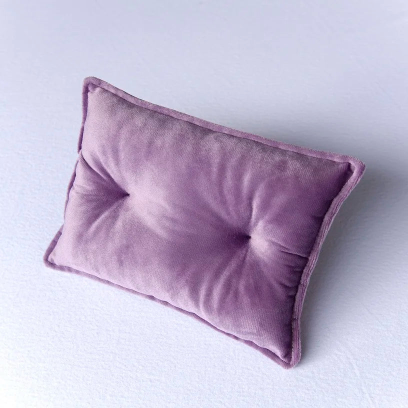 Velvet Dreams: Mini Baby Pillow Mat for Newborn Photography 🌟📸👶 - The Little Big Store