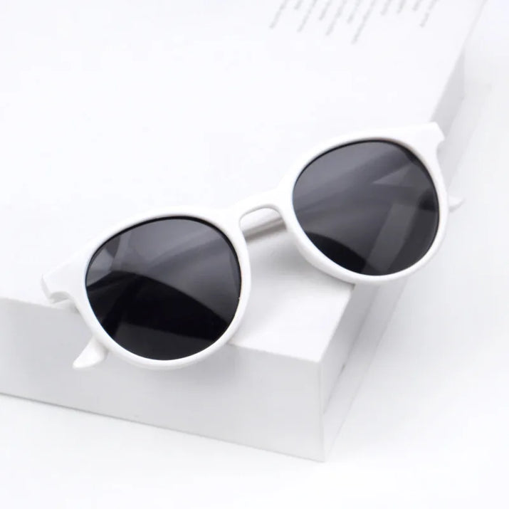 Step into Style with Kids Fashion Sunglasses! 😎🎉 - The Little Big Store