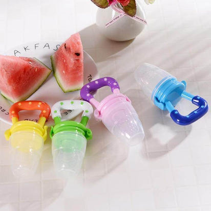 Baby Fruit Feeder: Introduce Healthy and Delicious Flavors to Your Little One! - The Little Big Store
