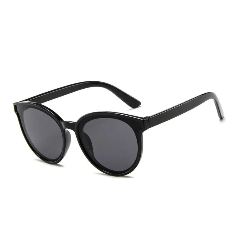 Colorful Concave: Vintage Round Sunglasses for Kids
