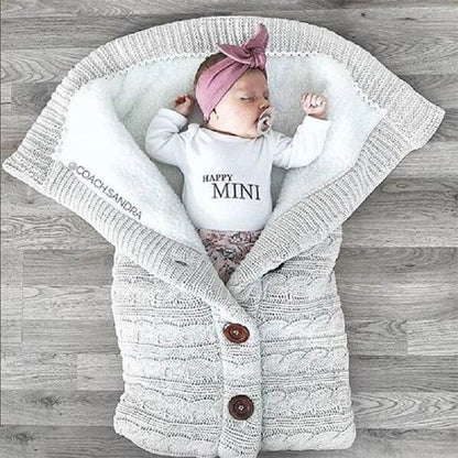 Cuddly Comfort: Winter Warmth for Your Newborn in our Cozy Sleeping Bag! - The Little Big Store