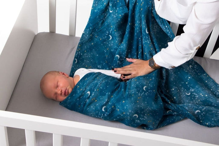 ORGANIC SWADDLE SET - FLY ME TO THE MOON (Starry Night + Hot Air - The Little Big Store